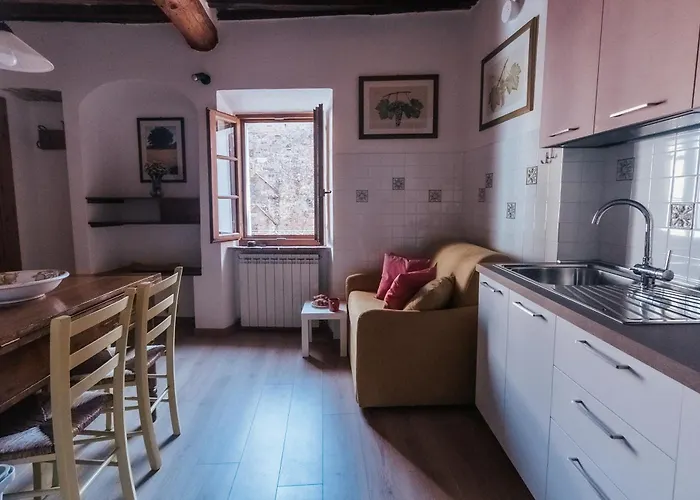 Donna Laura - Holiday Home